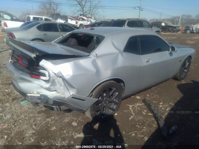 Photo 3 VIN: 2C3CDZBT4KH719445 - DODGE CHALLENGER 