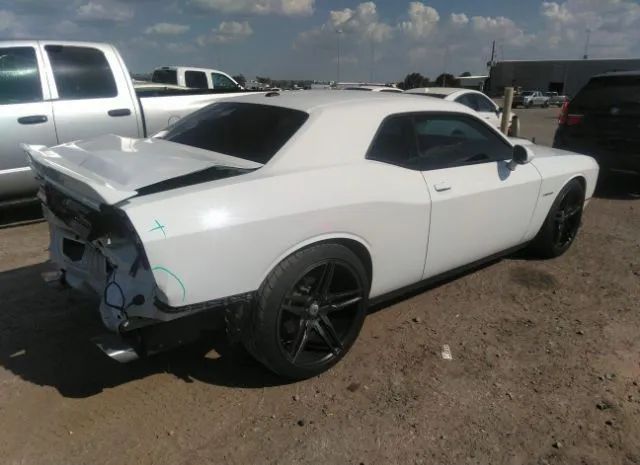 Photo 3 VIN: 2C3CDZBT4LH139355 - DODGE CHALLENGER 