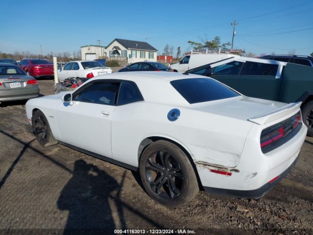 Photo 2 VIN: 2C3CDZBT4LH161310 - DODGE CHALLENGER 