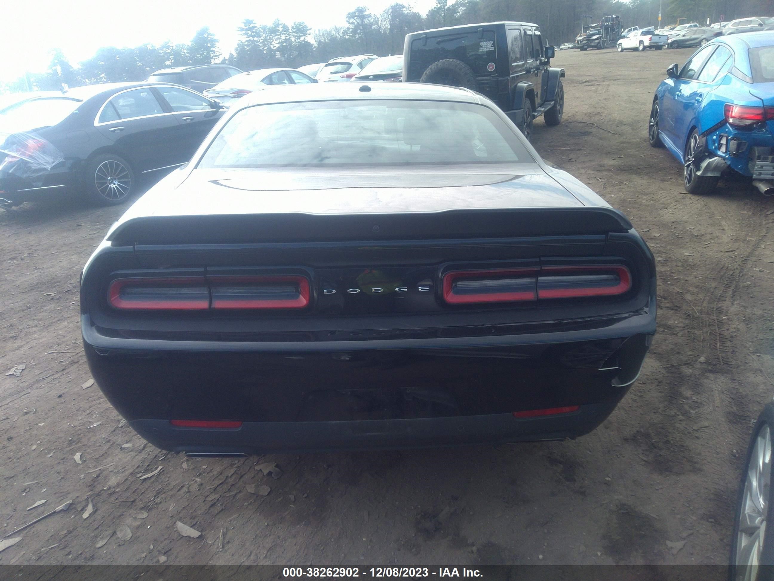 Photo 15 VIN: 2C3CDZBT4PH573684 - DODGE CHALLENGER 