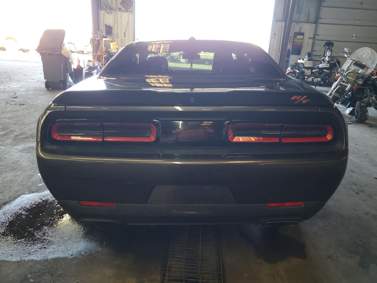 Photo 5 VIN: 2C3CDZBT5HH527654 - DODGE CHALLENGER 