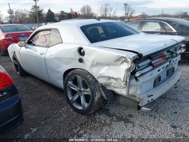 Photo 2 VIN: 2C3CDZBT5JH209376 - DODGE CHALLENGER 