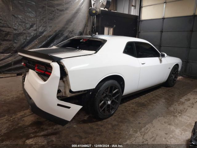 Photo 3 VIN: 2C3CDZBT5JH228140 - DODGE CHALLENGER 