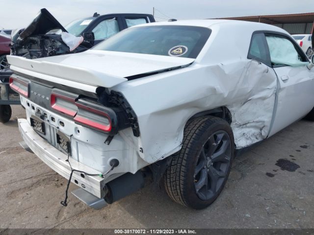 Photo 5 VIN: 2C3CDZBT5KH618821 - DODGE CHALLENGER 