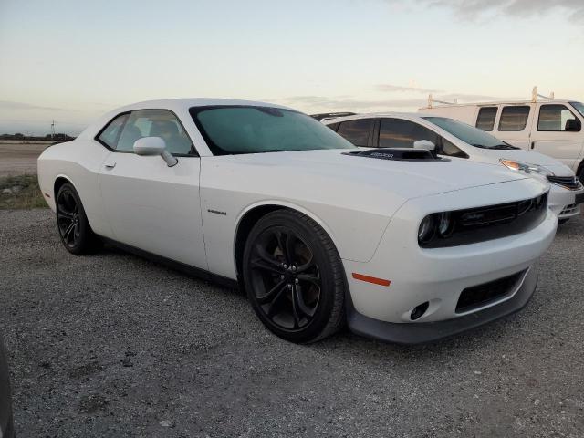 Photo 3 VIN: 2C3CDZBT5LH118739 - DODGE CHALLENGER 