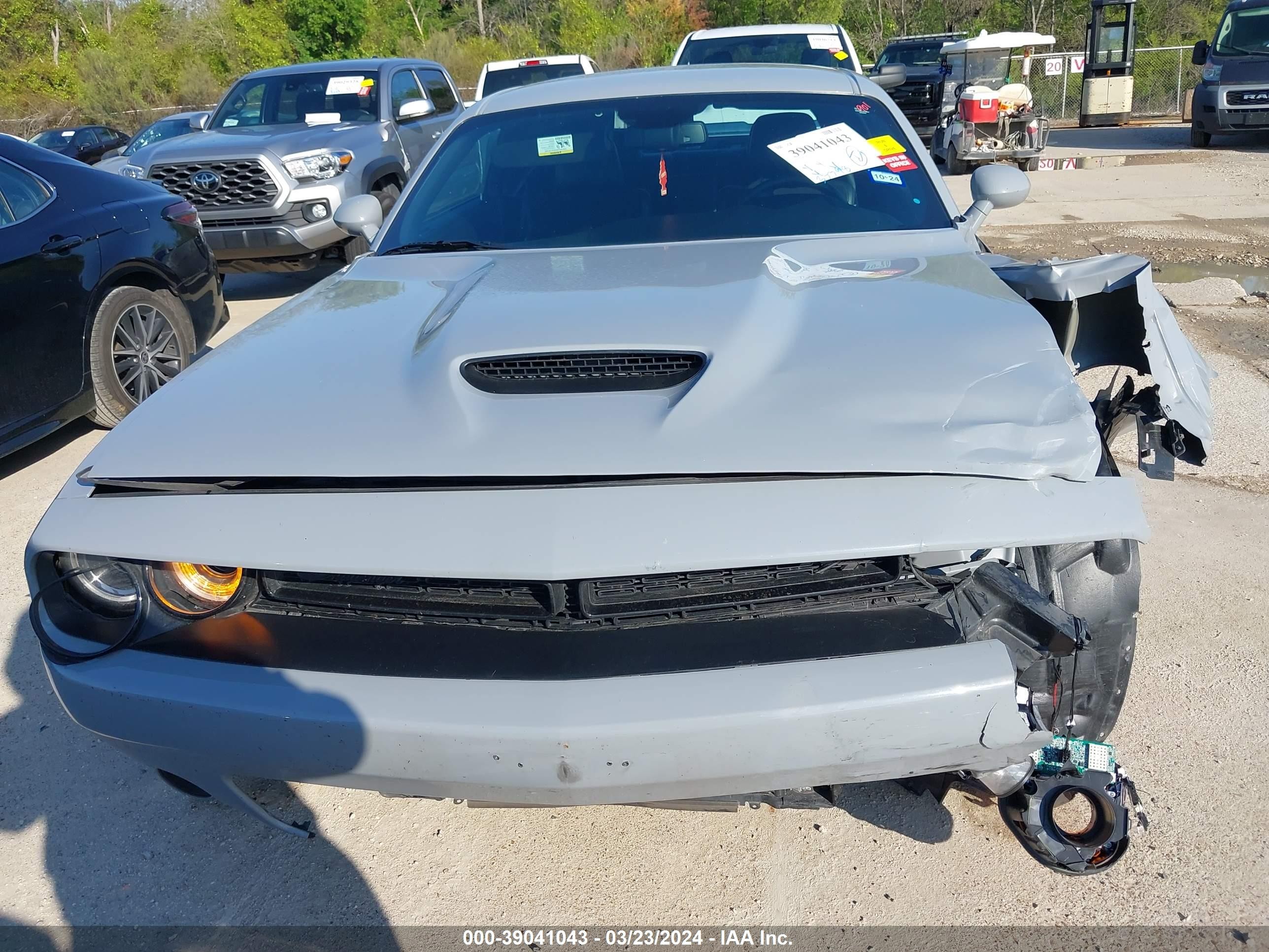 Photo 11 VIN: 2C3CDZBT5NH234137 - DODGE CHALLENGER 