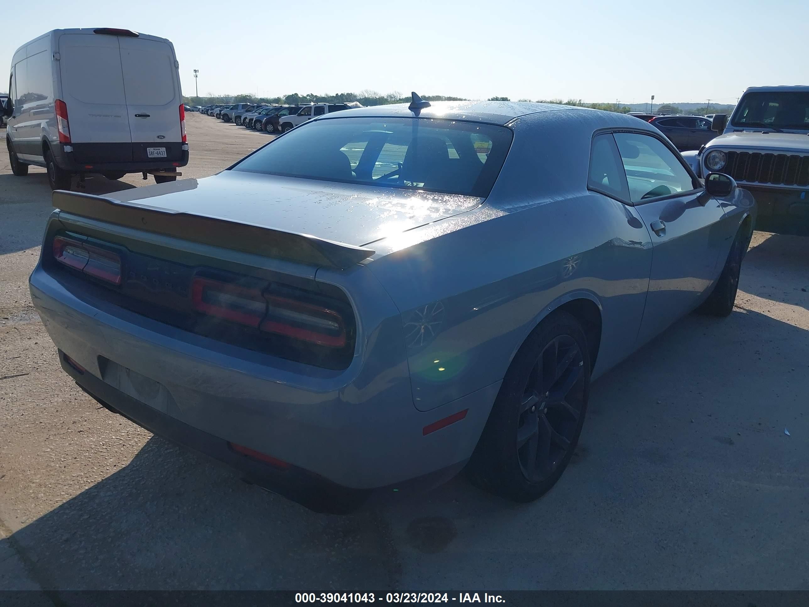 Photo 3 VIN: 2C3CDZBT5NH234137 - DODGE CHALLENGER 