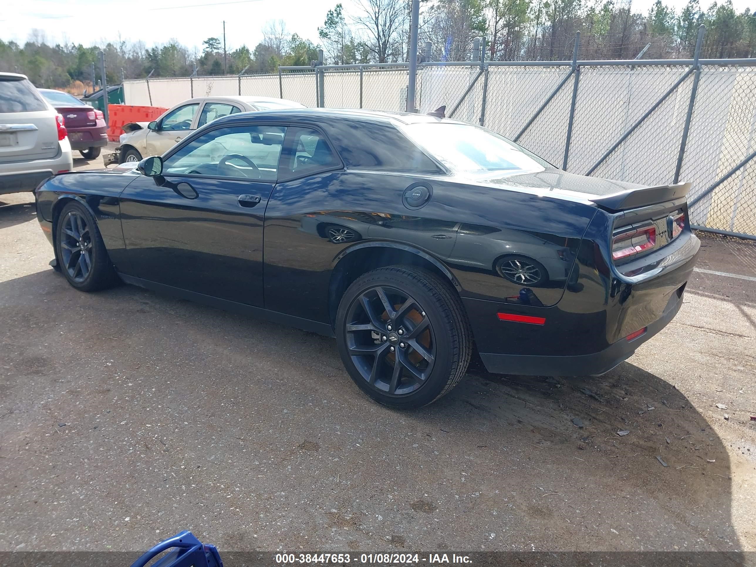 Photo 2 VIN: 2C3CDZBT5NH242688 - DODGE CHALLENGER 