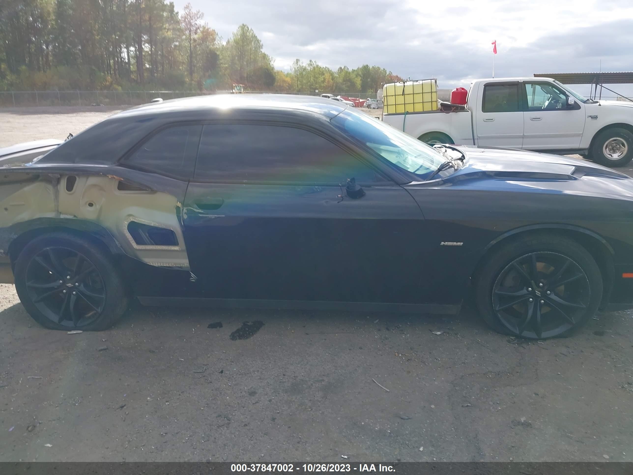 Photo 12 VIN: 2C3CDZBT6HH536184 - DODGE CHALLENGER 