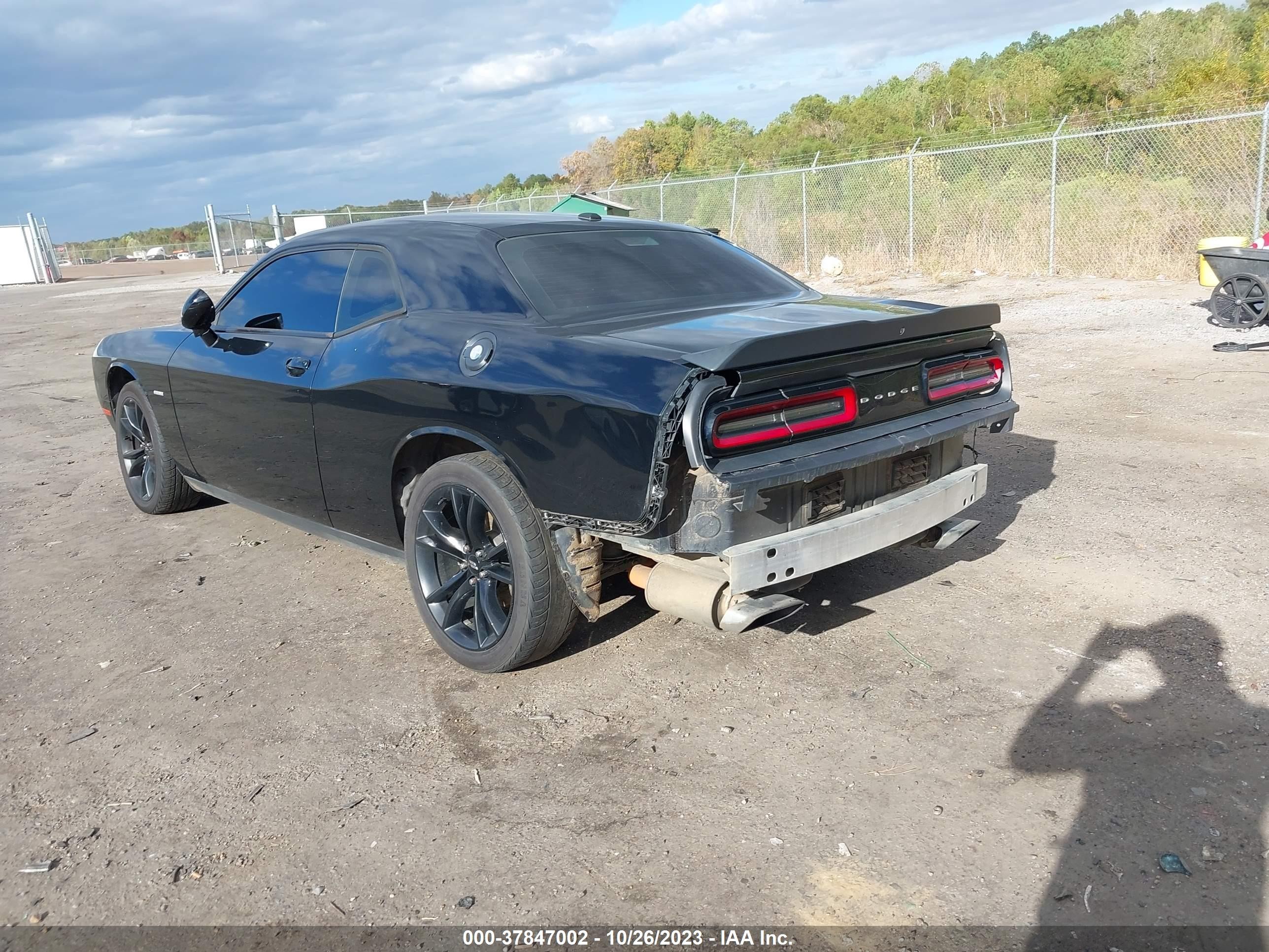 Photo 2 VIN: 2C3CDZBT6HH536184 - DODGE CHALLENGER 