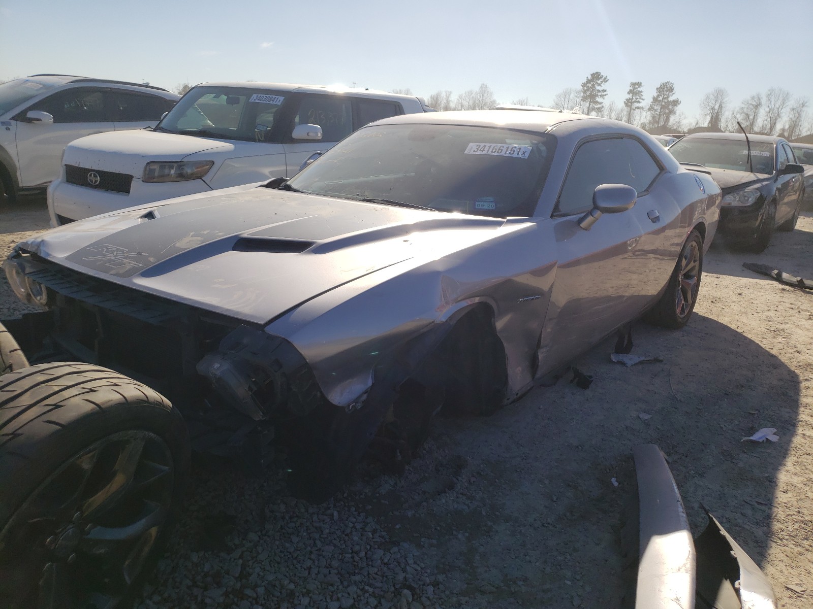 Photo 1 VIN: 2C3CDZBT7FH715749 - DODGE CHALLENGER 