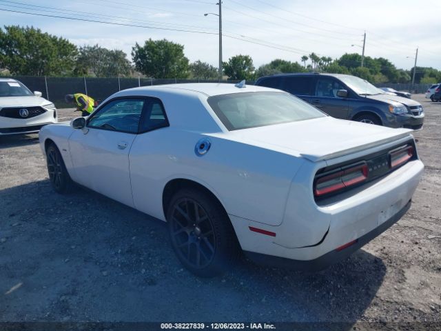 Photo 2 VIN: 2C3CDZBT7GH158620 - DODGE CHALLENGER 