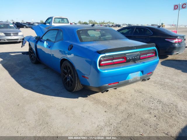 Photo 2 VIN: 2C3CDZBT7GH209890 - DODGE CHALLENGER 