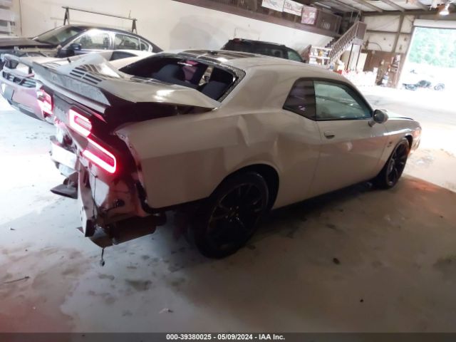 Photo 3 VIN: 2C3CDZBT7HH560641 - DODGE CHALLENGER 