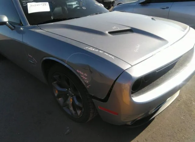 Photo 5 VIN: 2C3CDZBT7JH241214 - DODGE CHALLENGER 