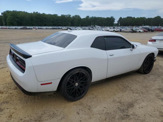 Photo 2 VIN: 2C3CDZBT7LH143139 - DODGE CHALLENGER 