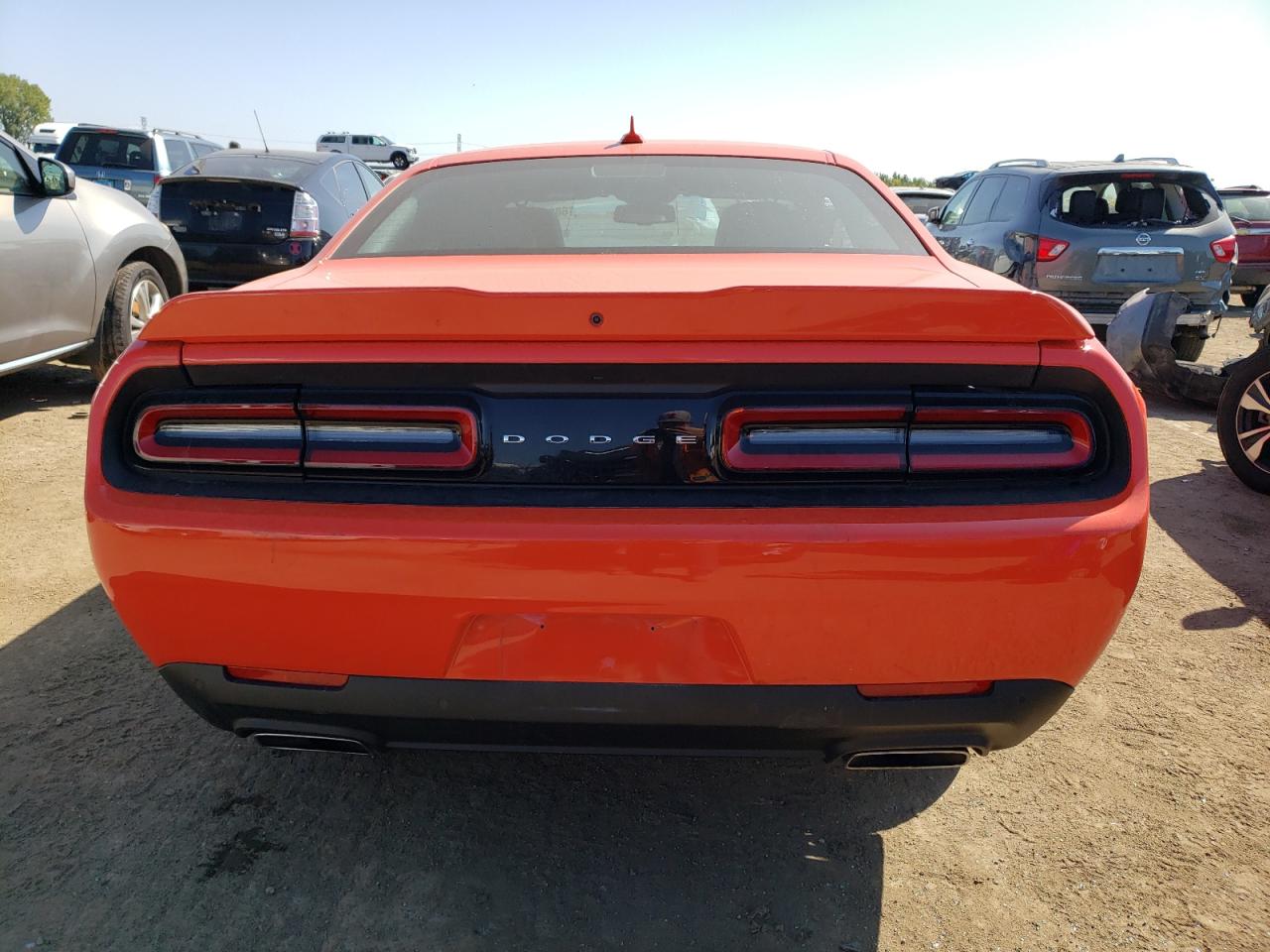 Photo 5 VIN: 2C3CDZBT7NH185359 - DODGE CHALLENGER 