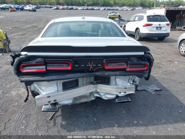 Photo 5 VIN: 2C3CDZBT7PH502737 - DODGE CHALLENGER 