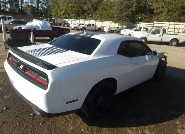 Photo 3 VIN: 2C3CDZBT8GH114061 - DODGE CHALLENGER 