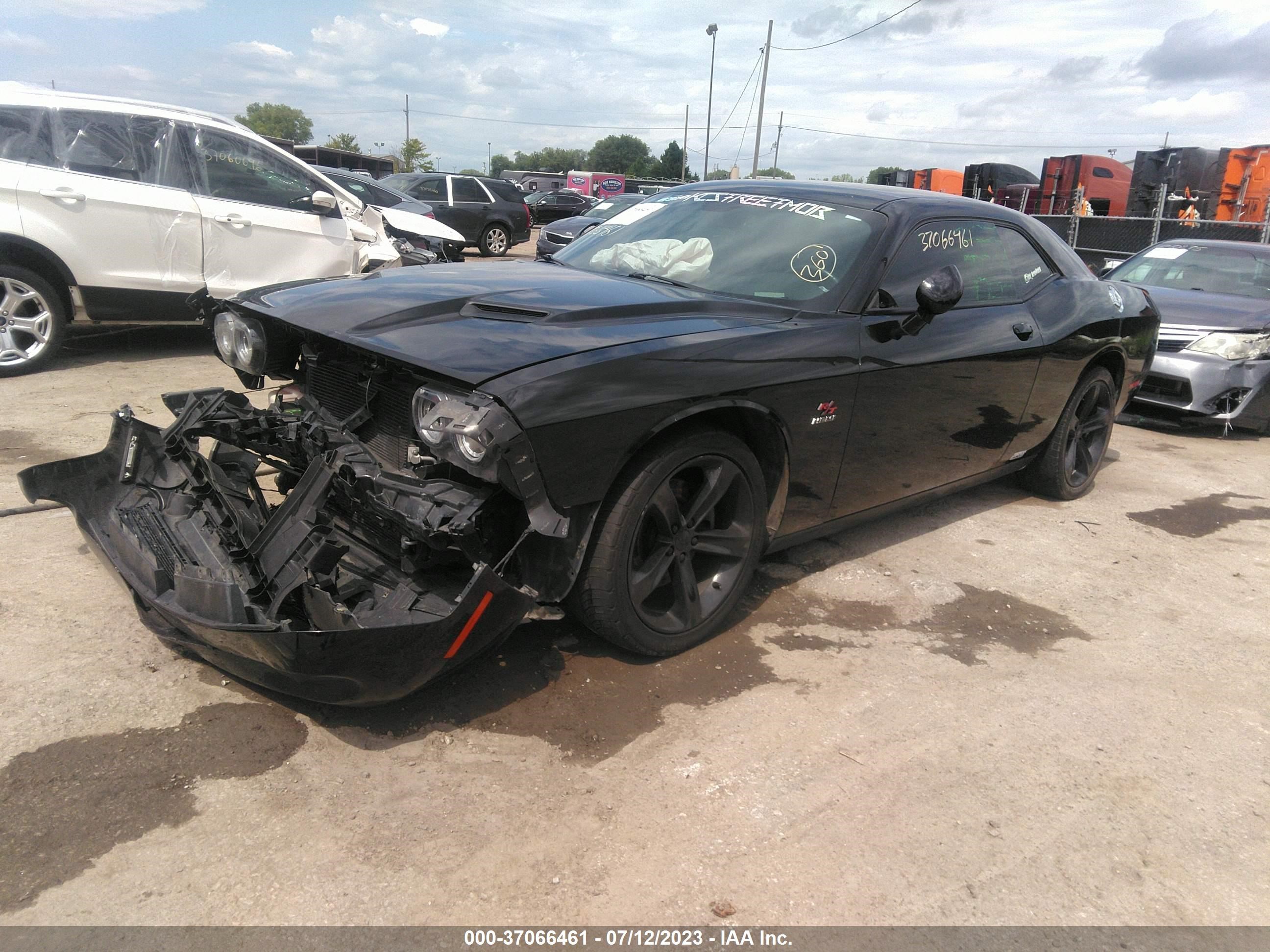 Photo 1 VIN: 2C3CDZBT8HH606039 - DODGE CHALLENGER 