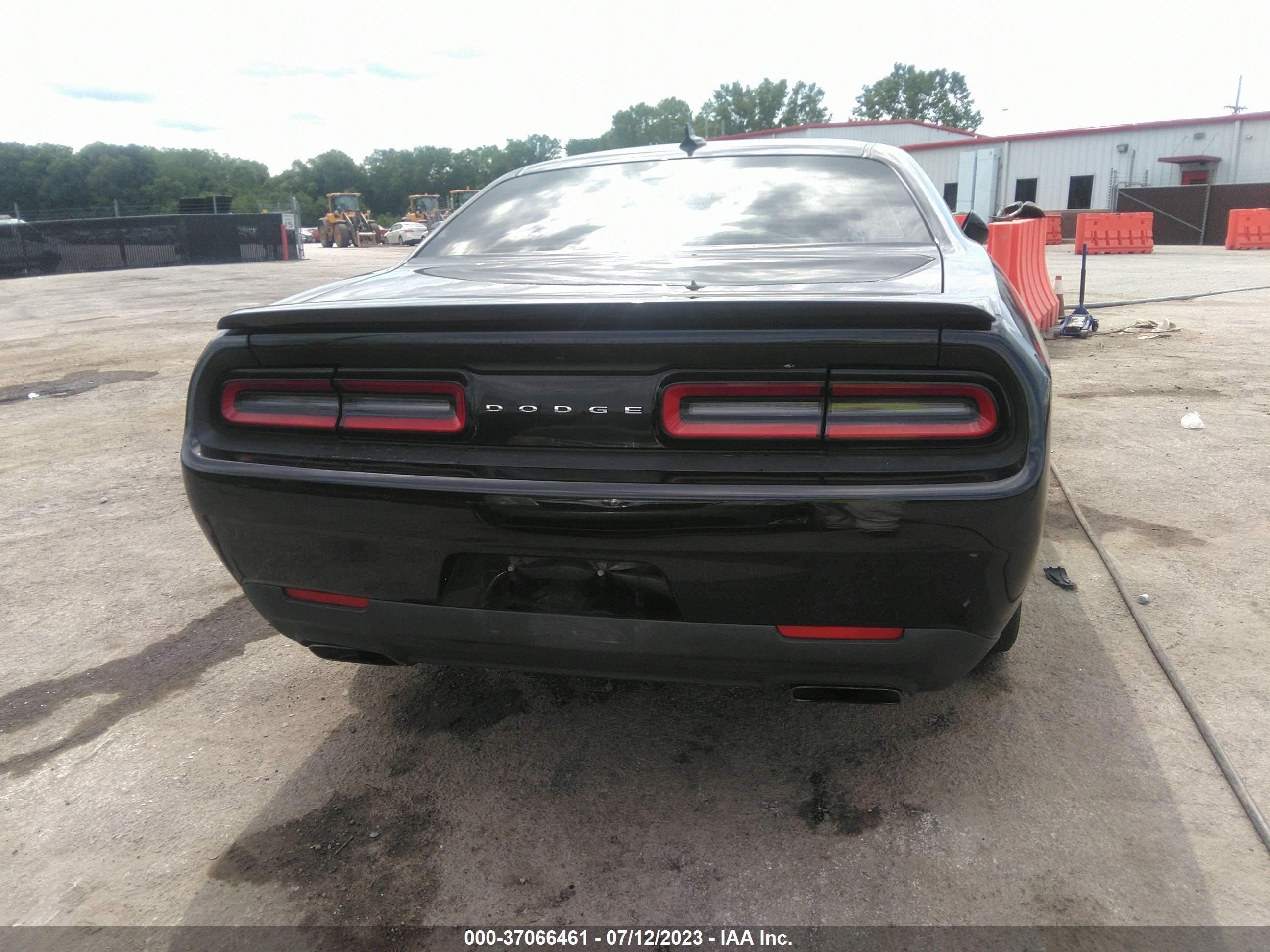 Photo 15 VIN: 2C3CDZBT8HH606039 - DODGE CHALLENGER 