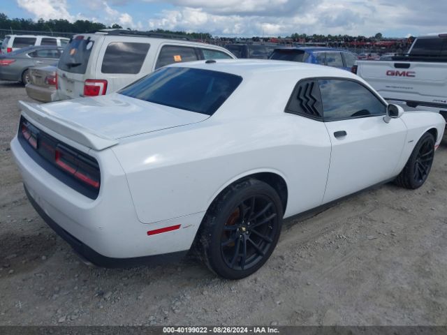 Photo 3 VIN: 2C3CDZBT8JH332959 - DODGE CHALLENGER 