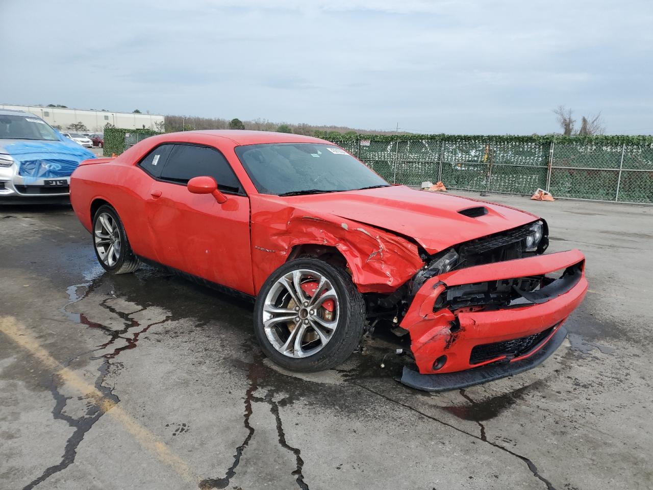 Photo 3 VIN: 2C3CDZBT8LH124700 - DODGE CHALLENGER 