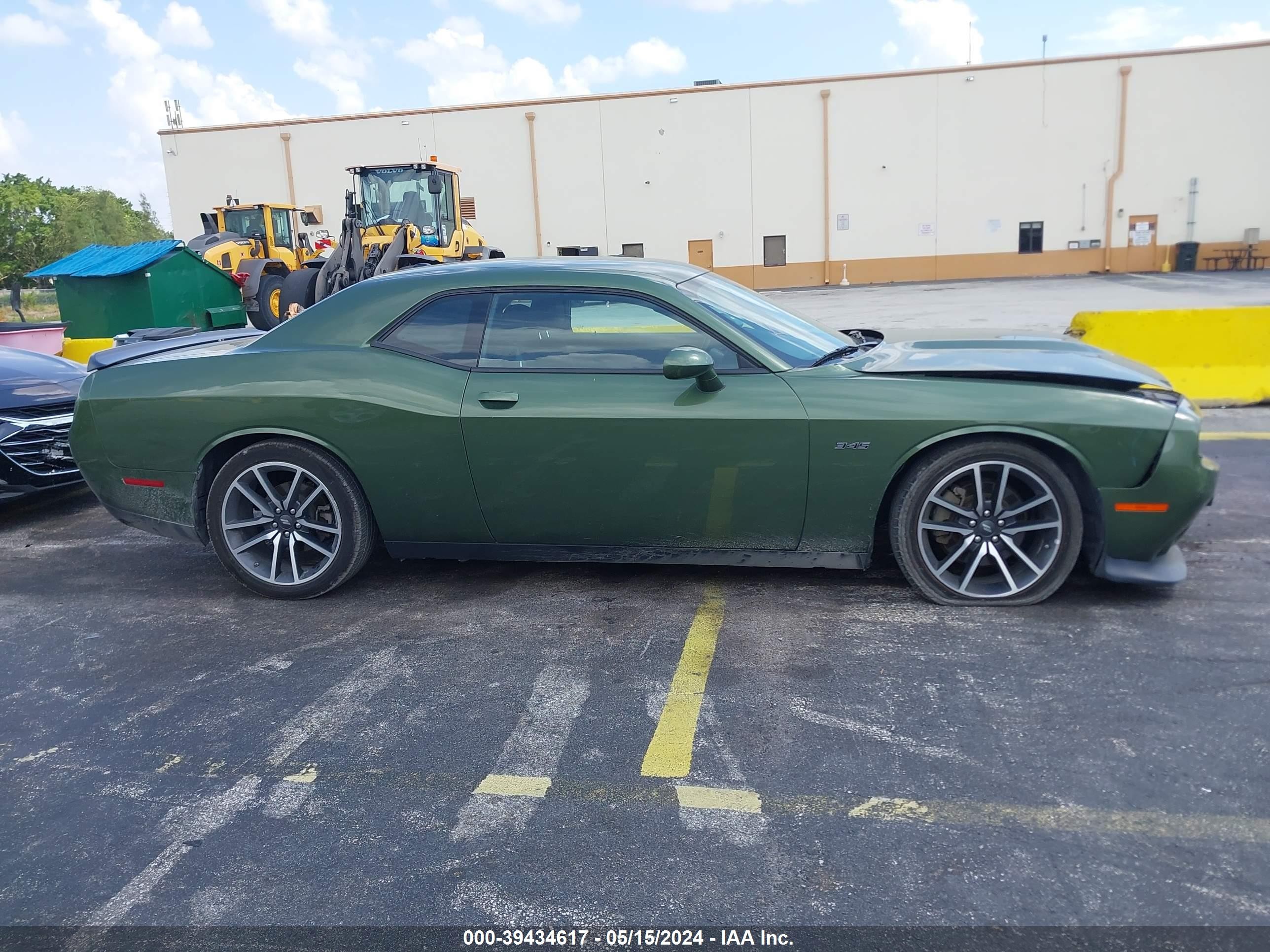 Photo 12 VIN: 2C3CDZBT8PH504013 - DODGE CHALLENGER 