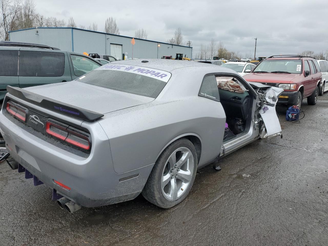 Photo 2 VIN: 2C3CDZBT9HH639681 - DODGE CHALLENGER 