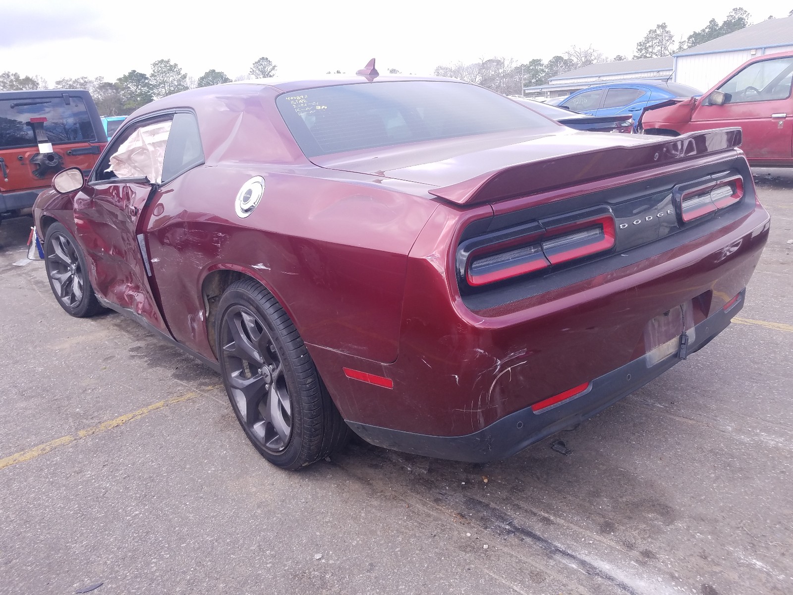 Photo 2 VIN: 2C3CDZBT9JH219148 - DODGE CHALLENGER 