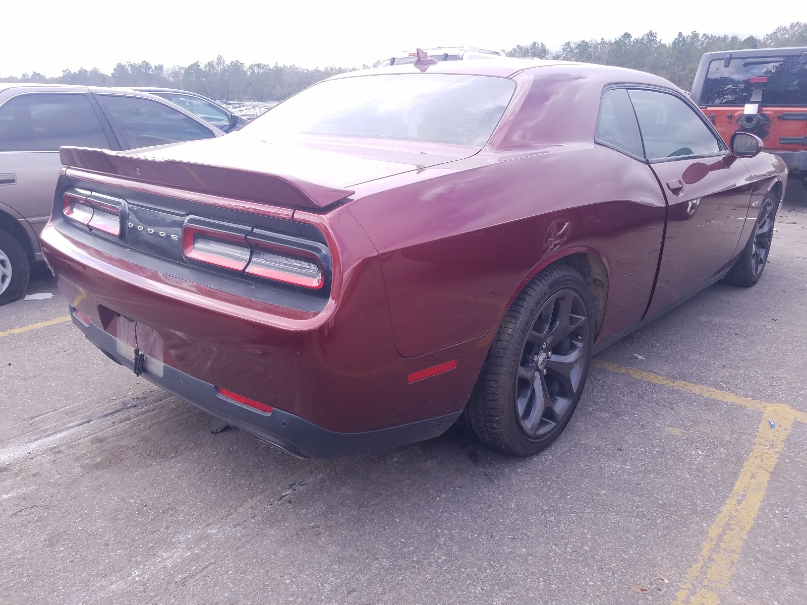 Photo 3 VIN: 2C3CDZBT9JH219148 - DODGE CHALLENGER 