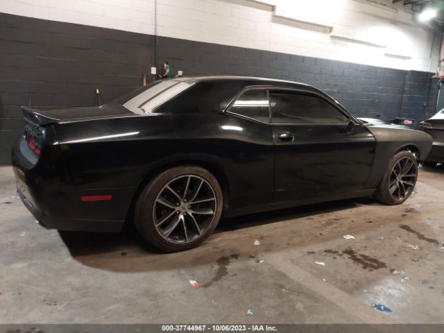 Photo 3 VIN: 2C3CDZBT9KH573737 - DODGE CHALLENGER 