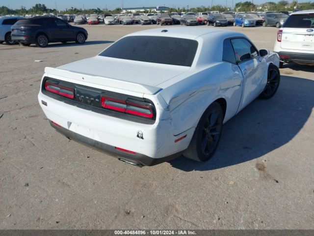 Photo 3 VIN: 2C3CDZBT9KH621429 - DODGE CHALLENGER 