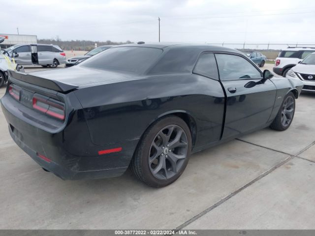 Photo 3 VIN: 2C3CDZBT9KH705301 - DODGE CHALLENGER 