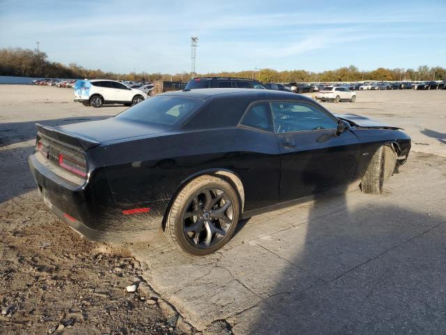 Photo 2 VIN: 2C3CDZBT9KH747693 - DODGE CHALLENGER 