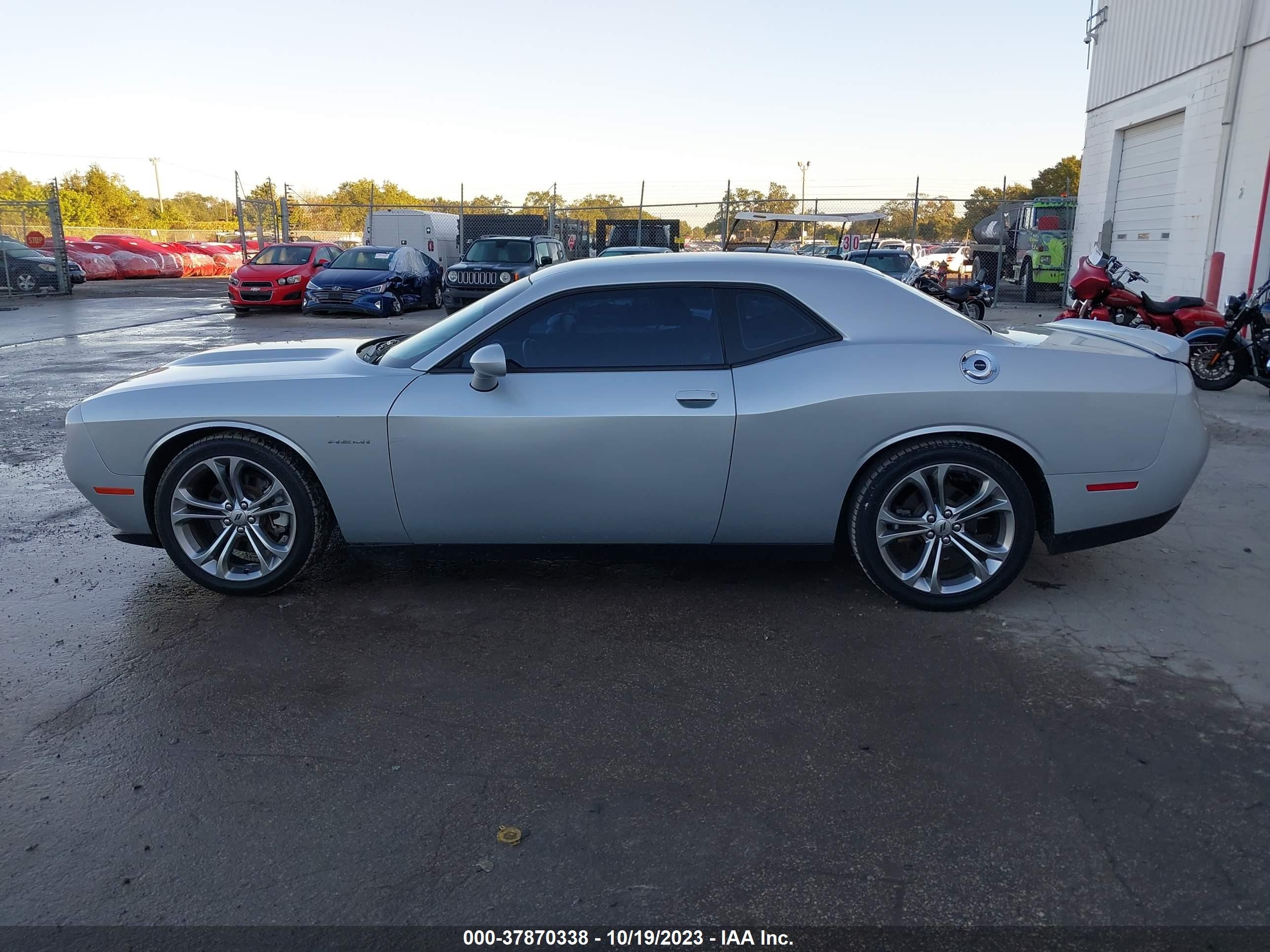 Photo 13 VIN: 2C3CDZBT9MH546704 - DODGE CHALLENGER 