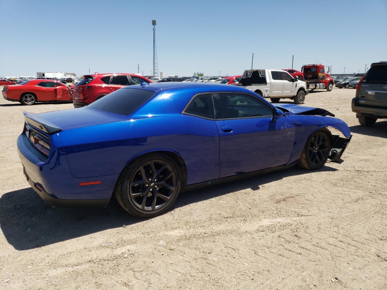 Photo 2 VIN: 2C3CDZBTHKH699197 - DODGE CHALLENGER 