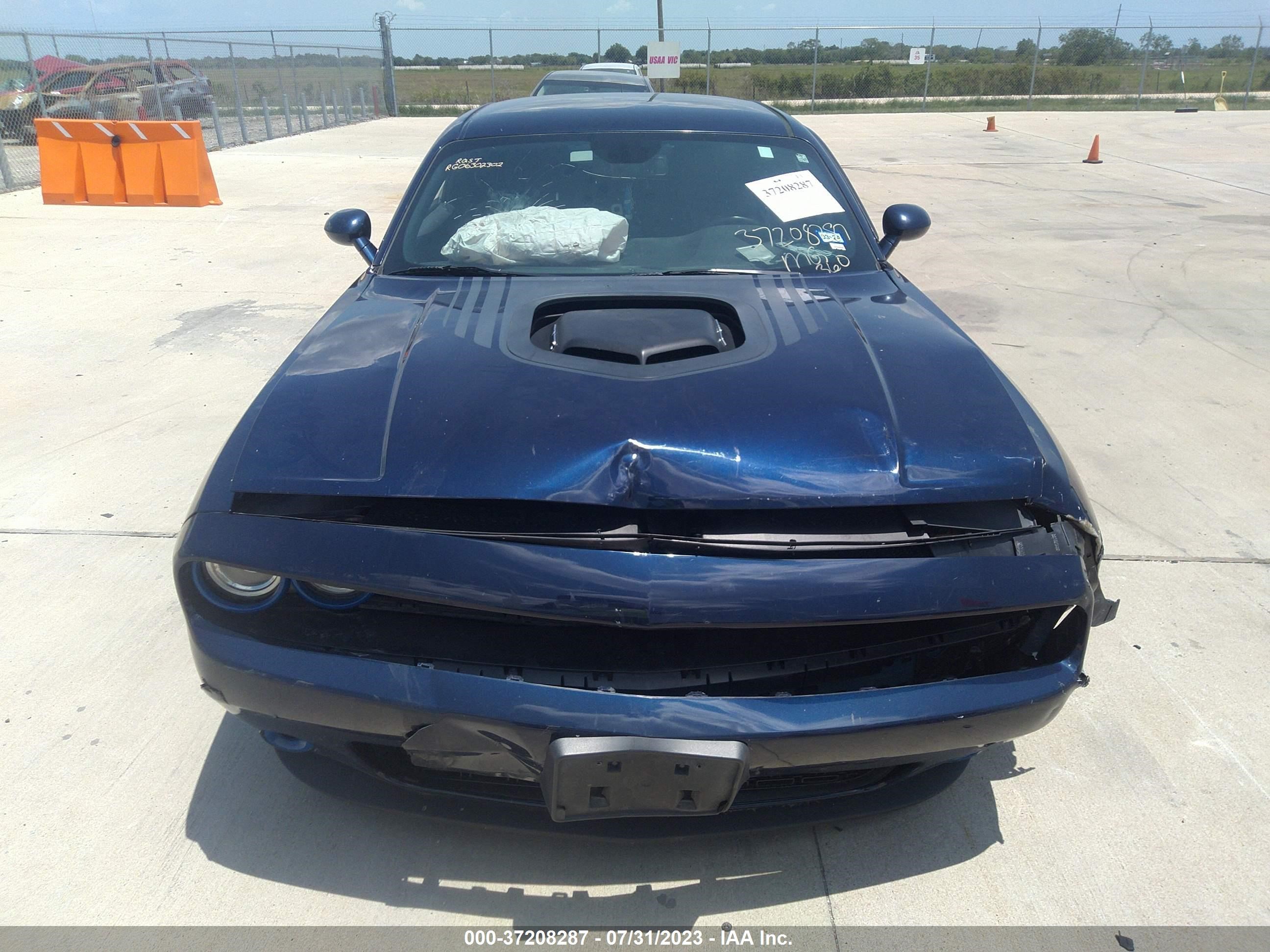 Photo 11 VIN: 2C3CDZBTXHH536026 - DODGE CHALLENGER 