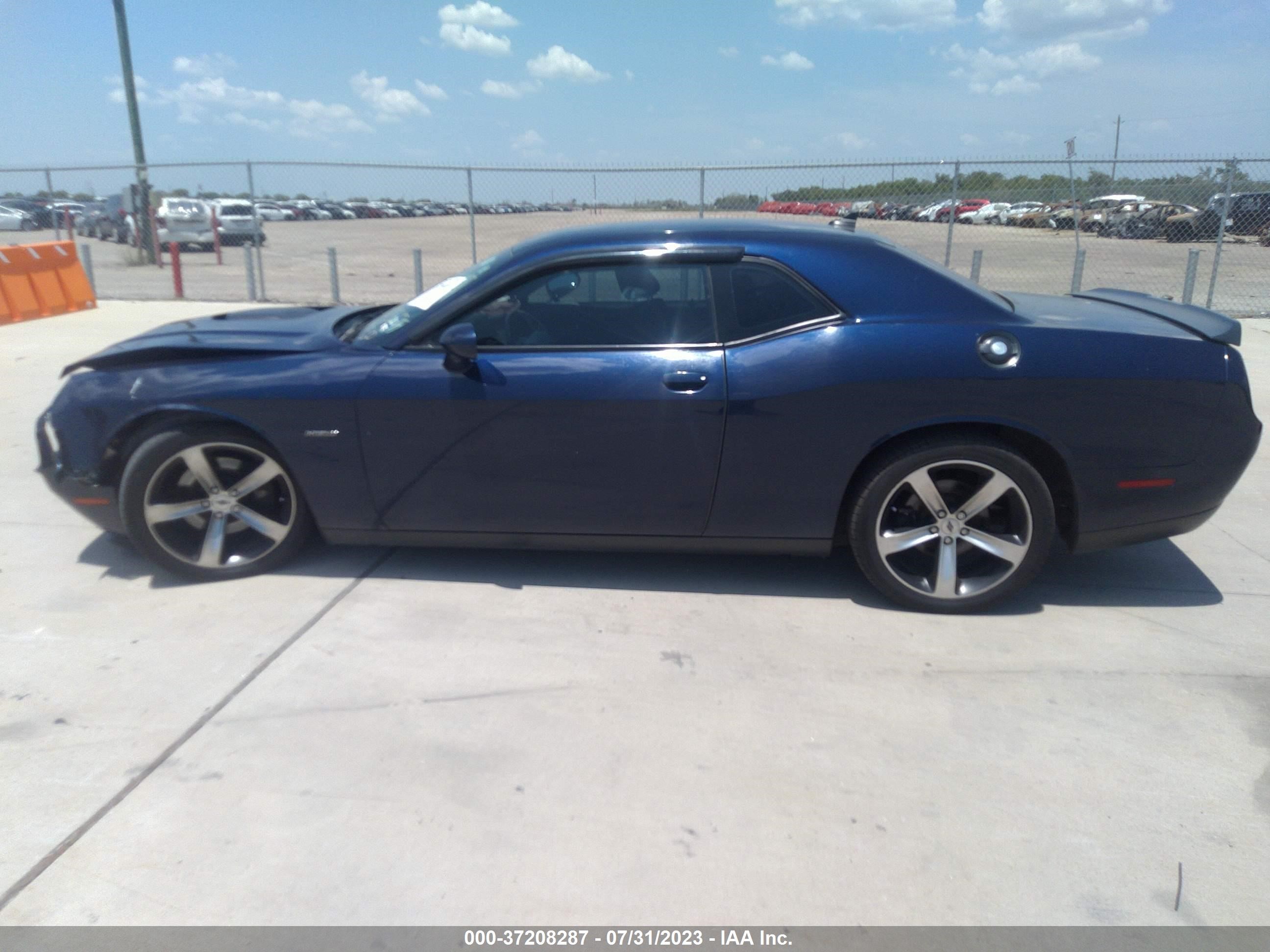 Photo 13 VIN: 2C3CDZBTXHH536026 - DODGE CHALLENGER 