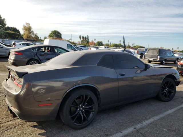 Photo 2 VIN: 2C3CDZBTXJH332977 - DODGE CHALLENGER 