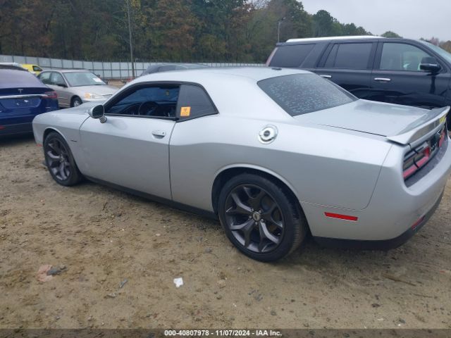 Photo 2 VIN: 2C3CDZBTXKH729350 - DODGE CHALLENGER 