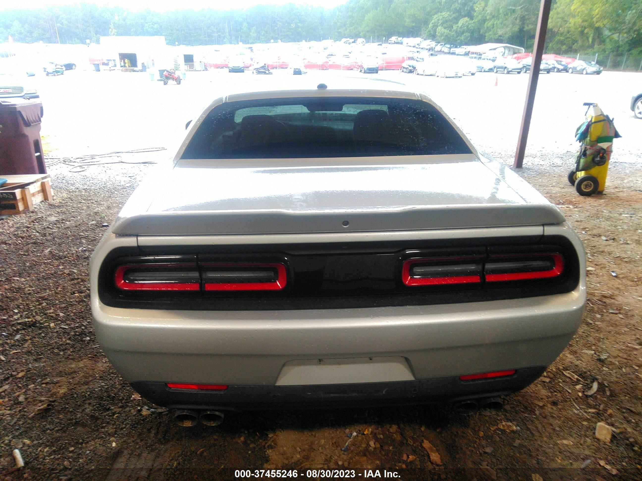 Photo 15 VIN: 2C3CDZBTXLH124715 - DODGE CHALLENGER 