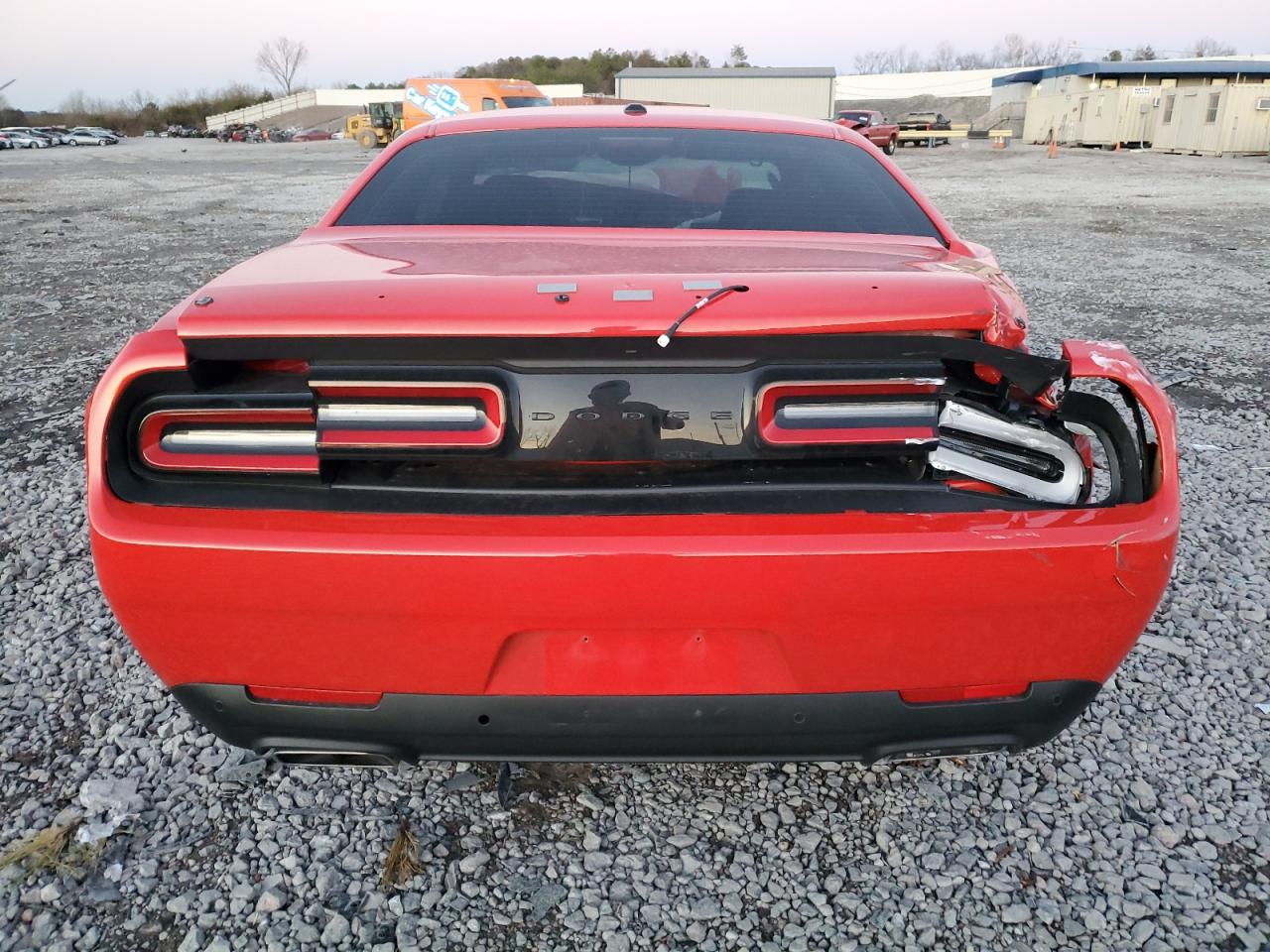 Photo 5 VIN: 2C3CDZBTXPH648338 - DODGE CHALLENGER 