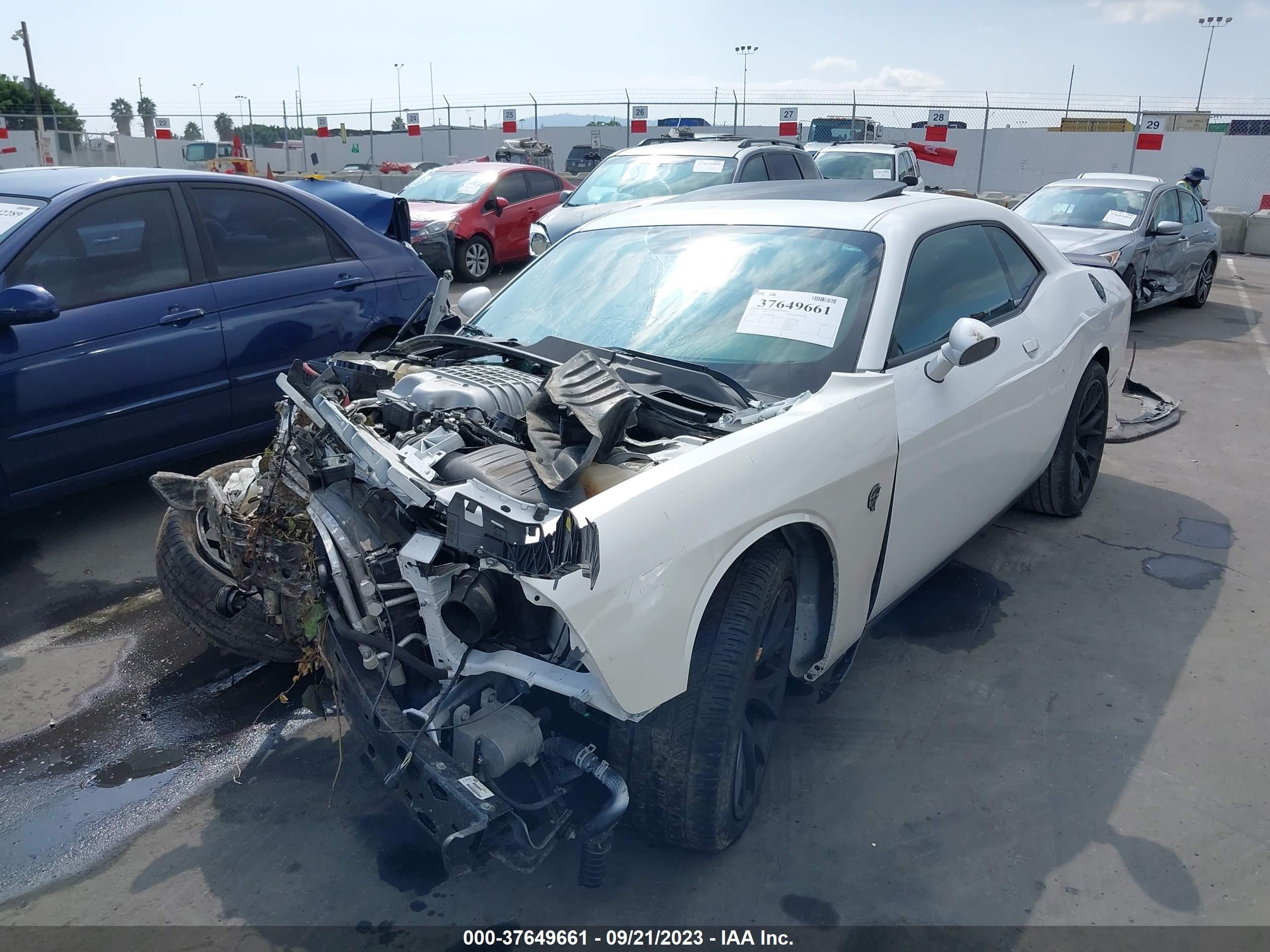 Photo 1 VIN: 2C3CDZC90GH119080 - DODGE CHALLENGER 