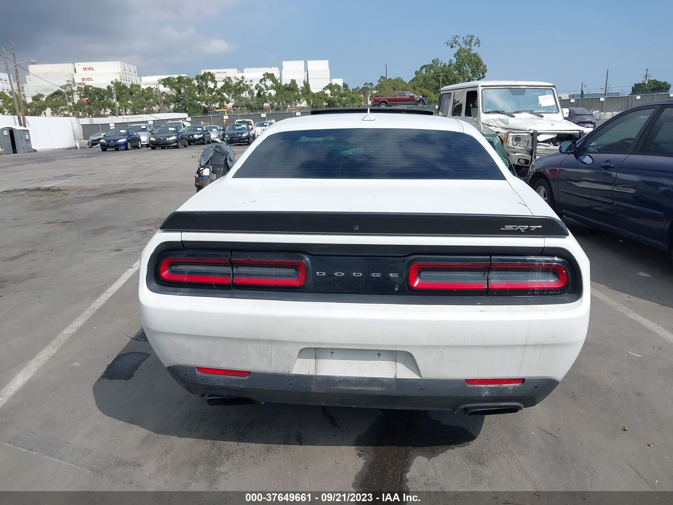 Photo 16 VIN: 2C3CDZC90GH119080 - DODGE CHALLENGER 