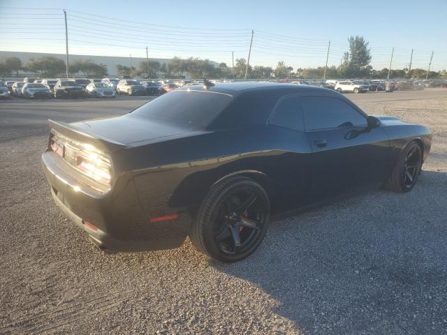 Photo 2 VIN: 2C3CDZC90GH335396 - DODGE CHALLENGER 