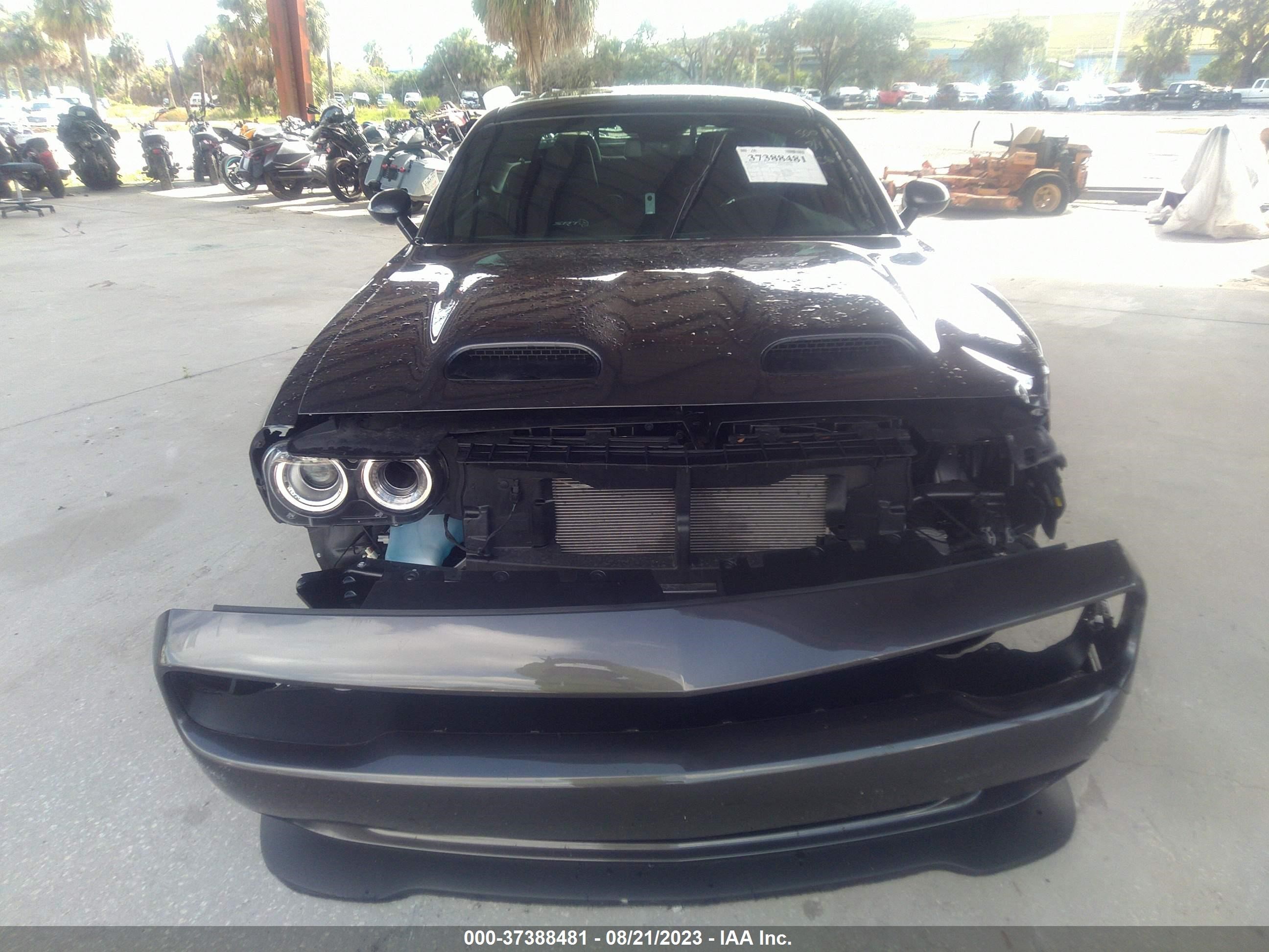 Photo 11 VIN: 2C3CDZC90PH512383 - DODGE CHALLENGER 