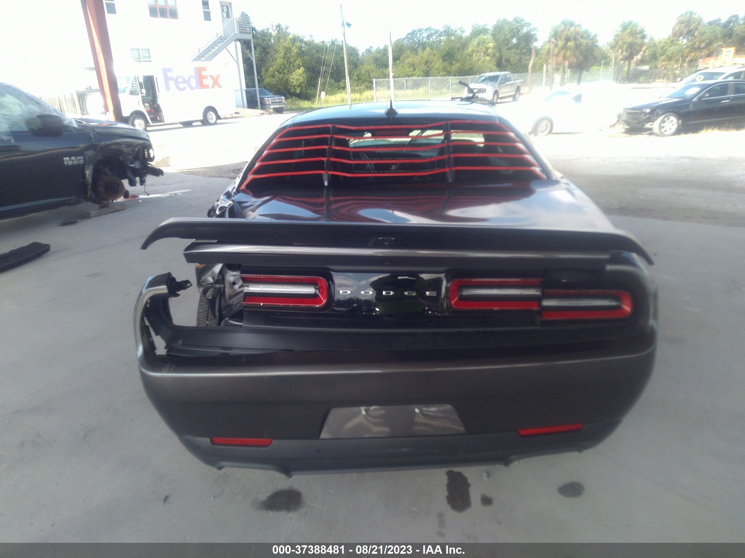 Photo 15 VIN: 2C3CDZC90PH512383 - DODGE CHALLENGER 