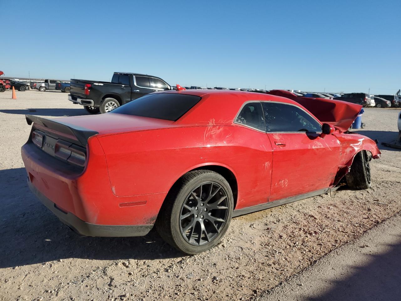 Photo 2 VIN: 2C3CDZC94KH671660 - DODGE CHALLENGER 