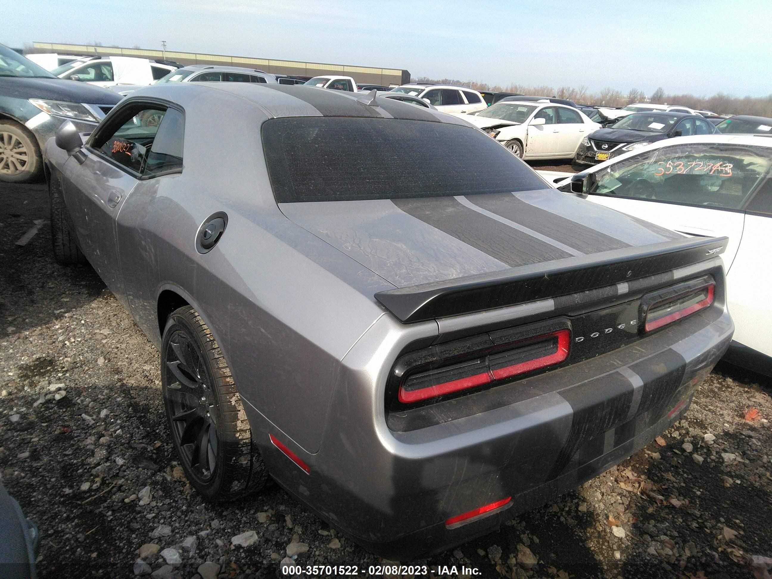 Photo 2 VIN: 2C3CDZC95GH335426 - DODGE CHALLENGER 